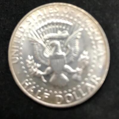 Lot 226: Eight Kennedy Half Dollars - 1 1965 7 1968