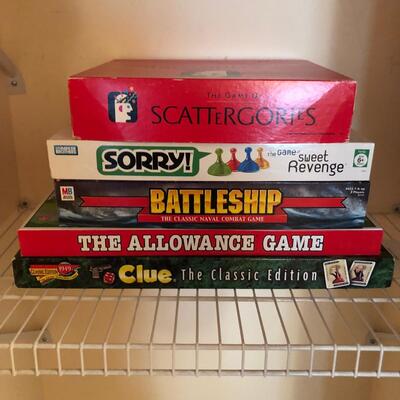 Board Games, Dominoes & More (FH-MG)