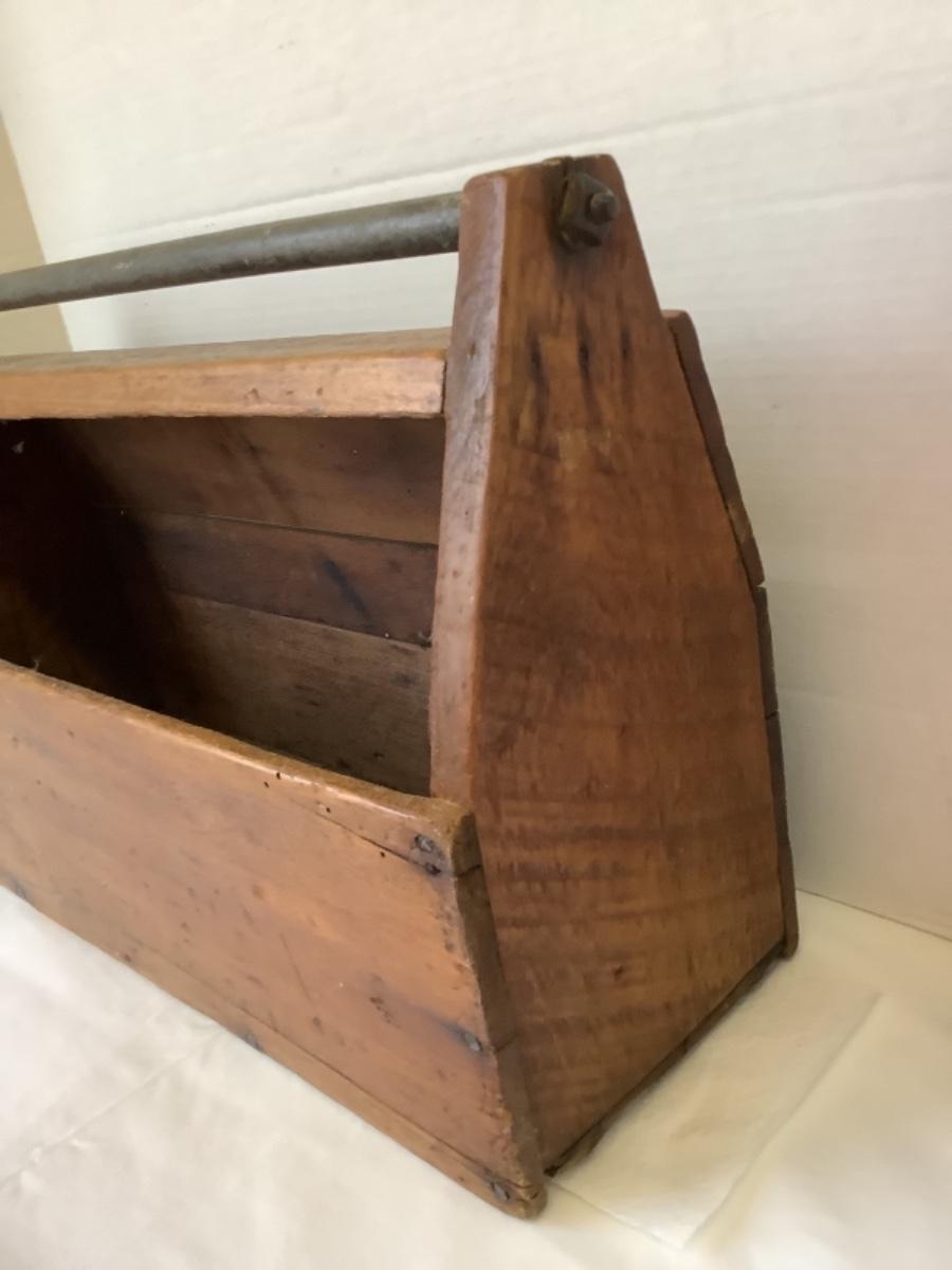 A - 353 Antique Wooden Tool Box with Metal Handle | EstateSales.org