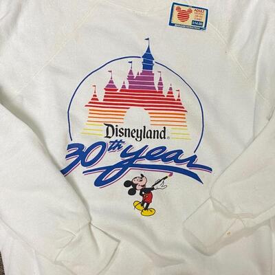 Vintage Disneyland Disney 30th Anniversary Mickey Mouse Sweatshirt UNWORN Size Medium