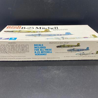 General Mills Profile Series 1/72 B-25 Mitchell Scale Model Fighter Plane Kit