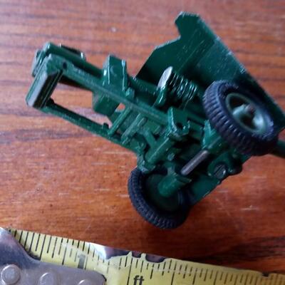 LOT 36  METAL TOY CANNON