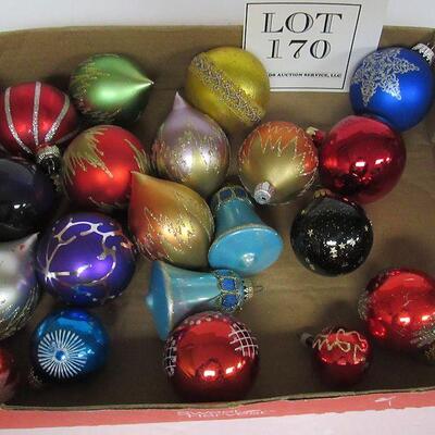 Lot of Older Glass Christmas Ornaments
