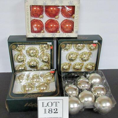 5 Boxes Contemporary Glass Christmas Ornaments