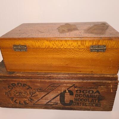 Lot 777: Vintage Wood Advertising Storage Boxes: Flower Seeds & Croft Allen Cocoa