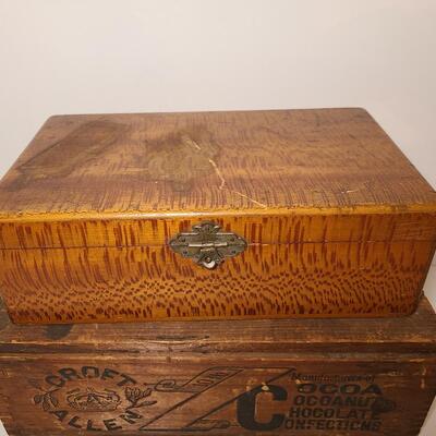 Lot 777: Vintage Wood Advertising Storage Boxes: Flower Seeds & Croft Allen Cocoa