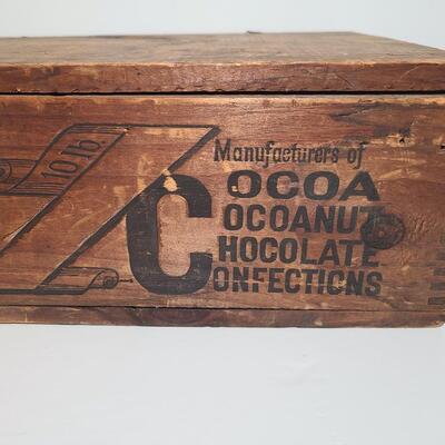 Lot 777: Vintage Wood Advertising Storage Boxes: Flower Seeds & Croft Allen Cocoa