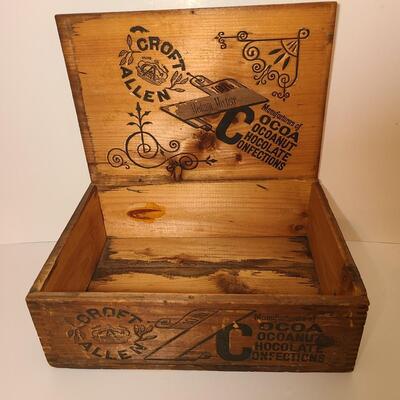 Lot 777: Vintage Wood Advertising Storage Boxes: Flower Seeds & Croft Allen Cocoa