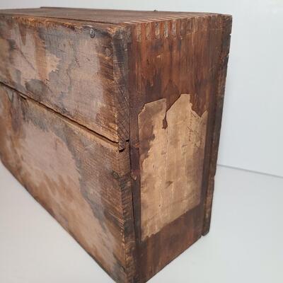 Lot 777: Vintage Wood Advertising Storage Boxes: Flower Seeds & Croft Allen Cocoa