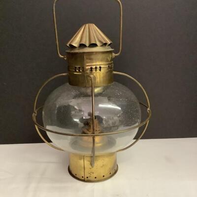 A - 381  Vintage Brass Nautical Onion Oil Lamp