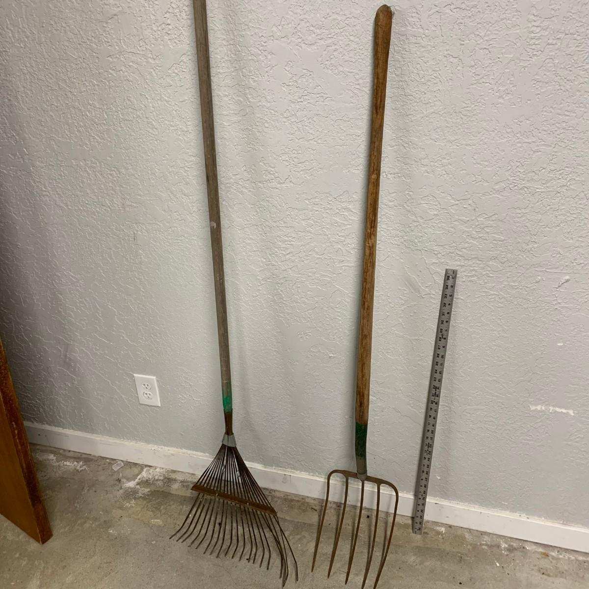 41 Pitchfork & Rake