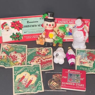 Lot 758: Vintage Christmas Ephemera and More