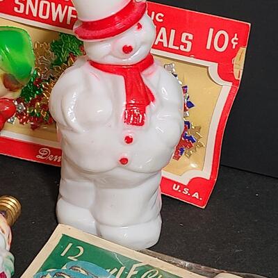 Lot 758: Vintage Christmas Ephemera and More