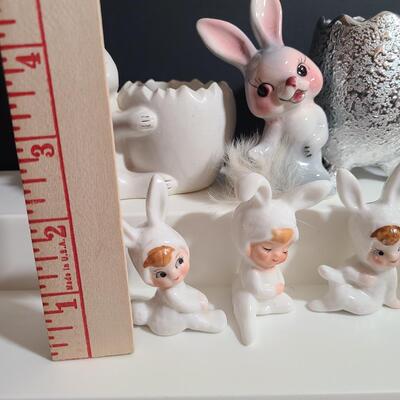 Lot 755: Vintage Easter Decorations