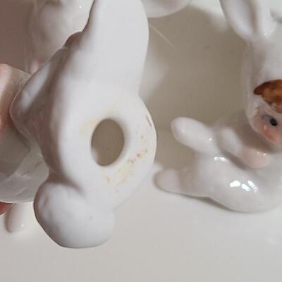 Lot 755: Vintage Easter Decorations