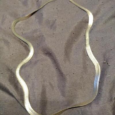 20" White Gold Herringbone Chain