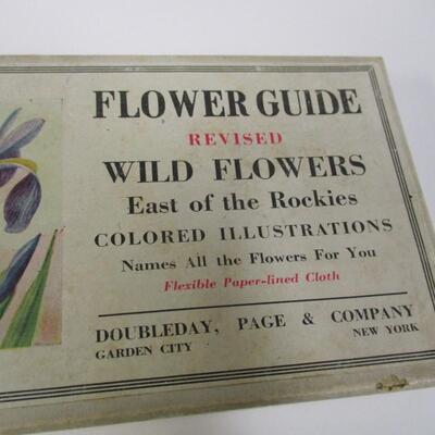 Flower Guides & Hand Purses