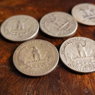 Lot 2: (8) Vintage 90% Silver Quarters