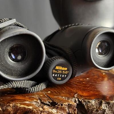 Lot 10: Vintage NIKON TRAVELITE IV 9x25 Binoculars