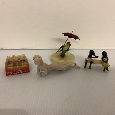 C268 Lot of Lead and Porcelain Small Collectibles