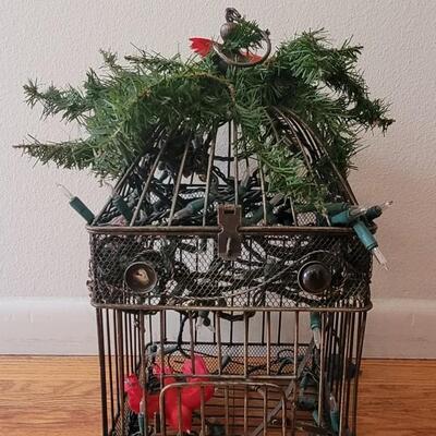 Lot 19: Vintage Christmas Bird Cage