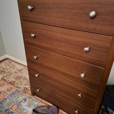 Man's Dresser..do not know the dimensions..you buy, you move you load