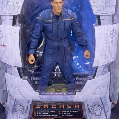 Star Trek Enterprise Broken Bow Captain Archer Scott Bakula Action Figure Packaged Unopened