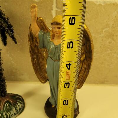 Lot 33: Vintage German Creche - Christmas Nativity