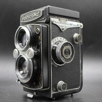 Antique Yashica Mat Copal 120 mm Dual Lens Camera