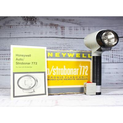 Vintage Honeywell Auto Strobonar 772 Flash Unit for Cameras