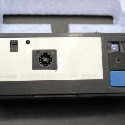 Vintage Kodak Pocket Instamatic 40 Camera Outfit