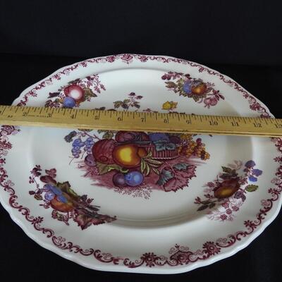 Holiday plate collection