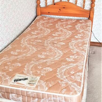 Lot #214  Vintage Twin Bed with Mattress Set - Henry Link Furniture