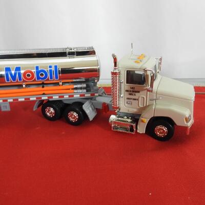 Mobile Oil Diecast Tanker
