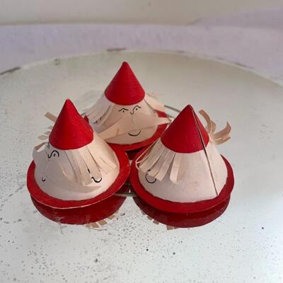 ST VINTAGE SPINNING SANTAâ€™S