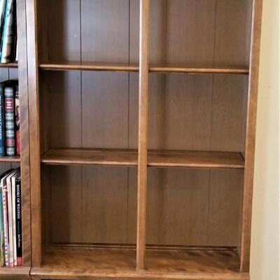 Lot #219  Ethan Allen Bookcase with adjustable Shelves  #2 of 4