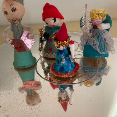 ST VINTAGE CHRISTMAS CHARACTERS