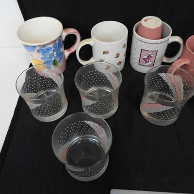 Pink Glassware Lot: 4 Pink Patterned Cups, 4 Mugs, Pitcher