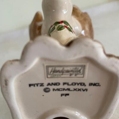 ST VINTAGE PORCELAIN REINDEER CANDLE HOLDER