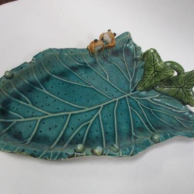 Decorative Leaf Platter With Frogs - Frog Basket