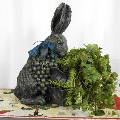 Bunny pot