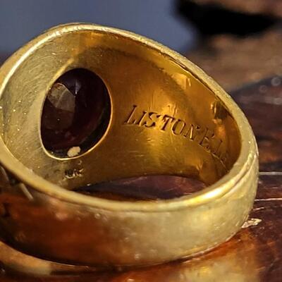 Lot 112: Rare Vintage Solid Gold SAINT JOHNS MILITARY ACADEMY Class Ring Size 10.25