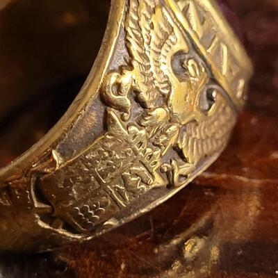 Lot 112: Rare Vintage Solid Gold SAINT JOHNS MILITARY ACADEMY Class Ring Size 10.25