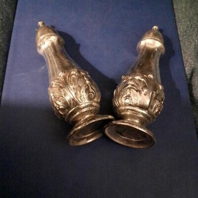 Vintage Weighted Silver S&P Shakers.
