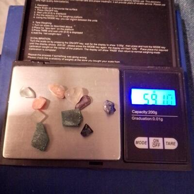 59.10 Carats  Rough Gemstones (description for labels)