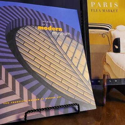 Lot 126: (2) Coffee Table Books - PARIS FLEA MARKET + THE MAKING OF A MODERN MUSEUM