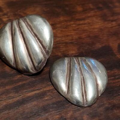 Lot 142: (2) TAXCO EARRINGS- Both have damage