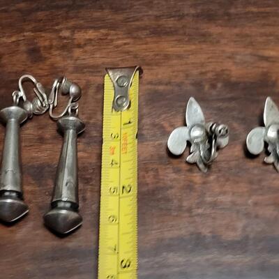 Lot 145: Navajo Sterling Squash Blossom Dangle Earrings and Mexican Pre-1948 Sterling & Amethyst Screwback Earrings