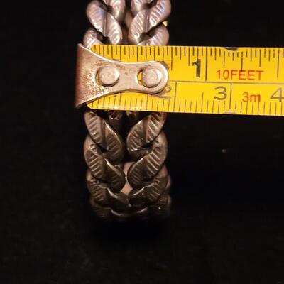 Lot 150: Old Pawn Navajo Braided Sterling Cuff