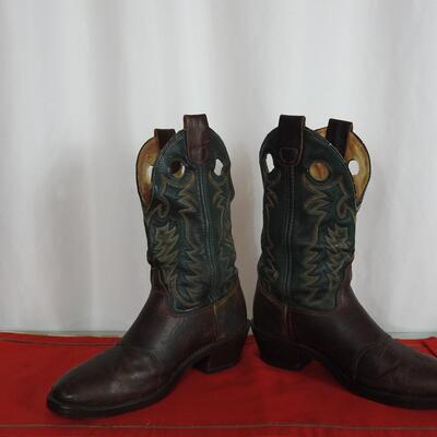 Pair of Menâ€™s Leather Cowboy Boots by Lucchese of San Antonio